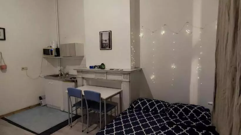 European District Hostel