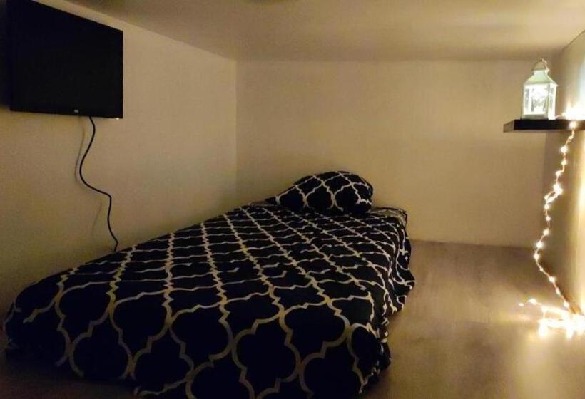 European District Hostel