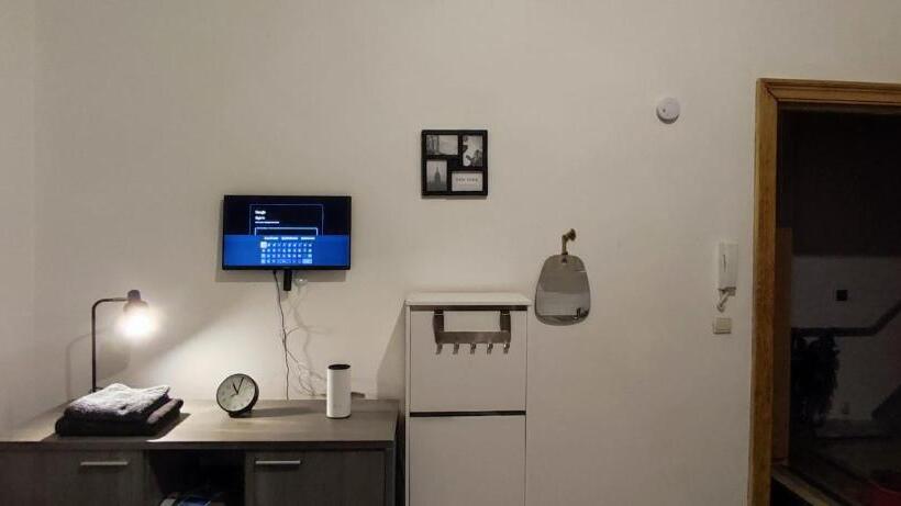 European District Hostel