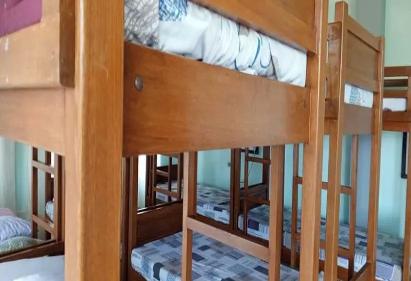 Hotelli Awel Seashore Inn Near Surf Spot