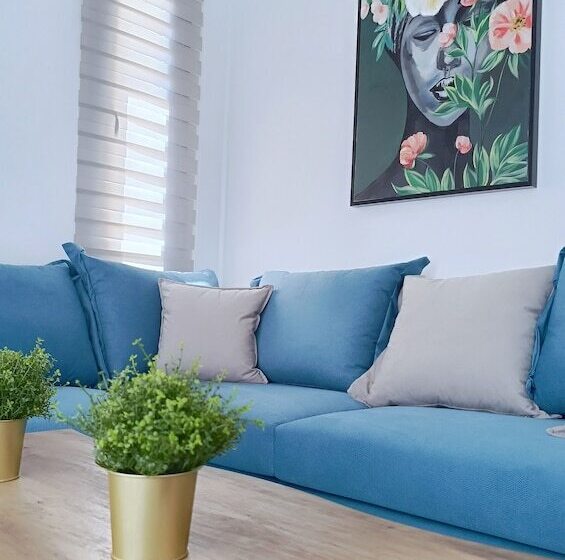 Larvella Estia Luxury Suites