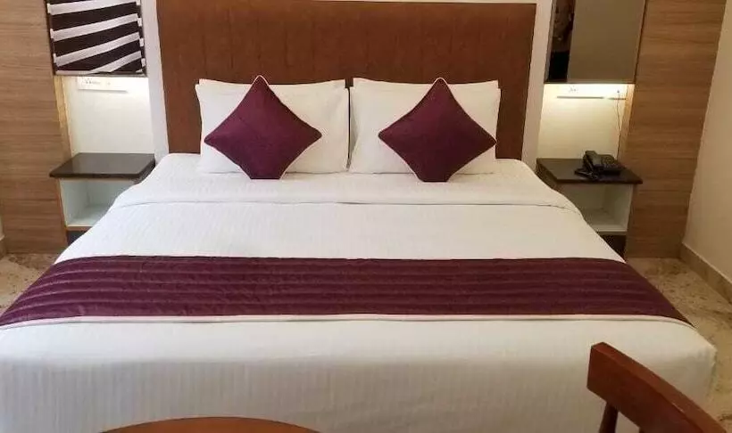 Hotelli Coastal Grand Navallur