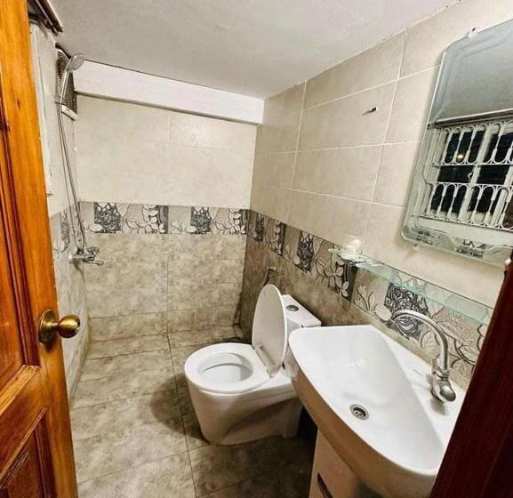 هتل Royalvilla Guest House Karachi 1