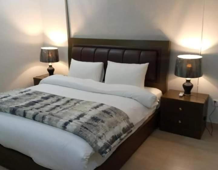 هتل Royalvilla Guest House Karachi 1