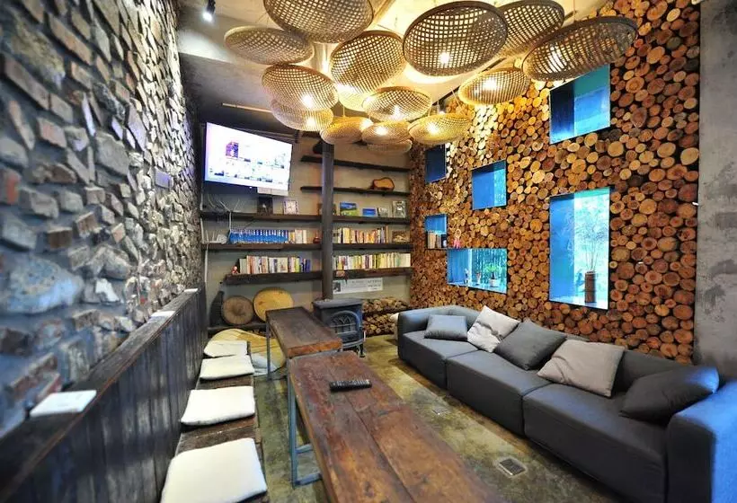 ユースホステル Yangshuo Sudder Street Guesthouse