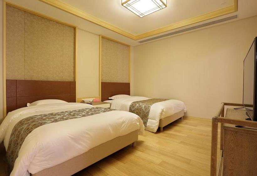 ホテル Beijing Gubei Water Town Wangjinglou Boutique