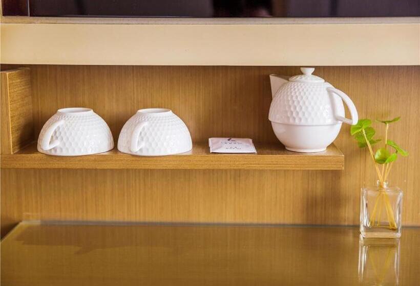 Lavande Hotel Zhanjiang Guomao