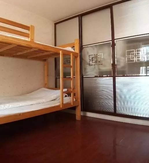 Makerhouse Hostel