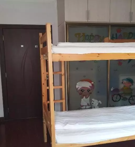 Makerhouse Hostel