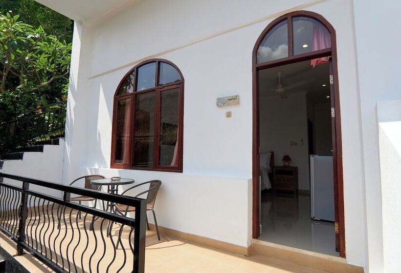 בית מלון כפרי Attara Hills Sunset Villa Senggigi