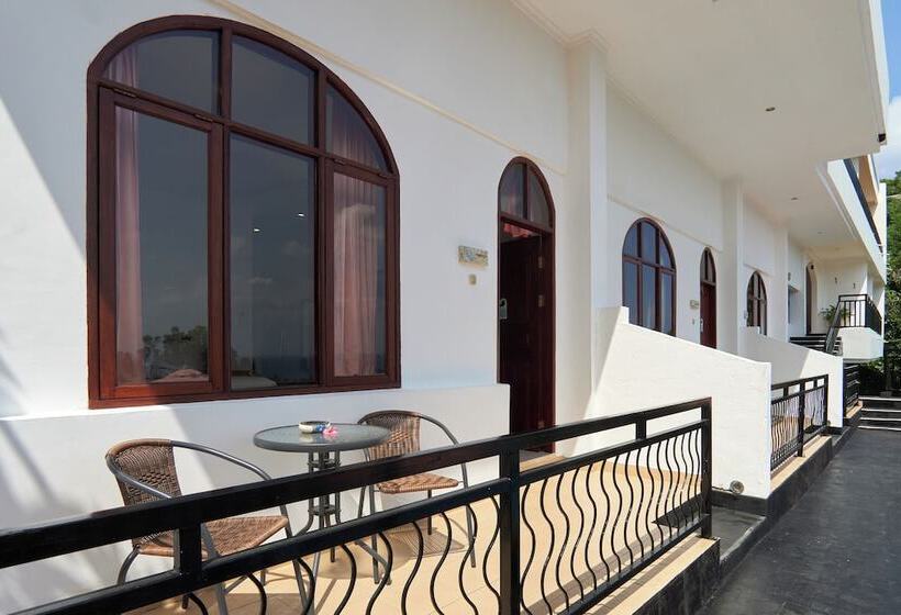 בית מלון כפרי Attara Hills Sunset Villa Senggigi