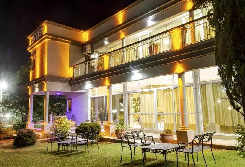 Nuevo Hotel Carmel