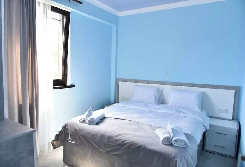 Majatalo Gyulagarak Guest House