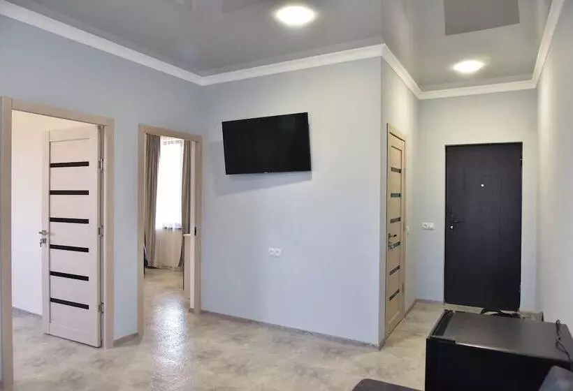 Majatalo Gyulagarak Guest House