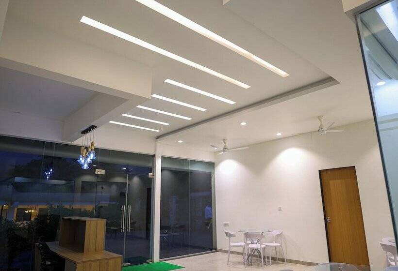 Riverain Valley Resort