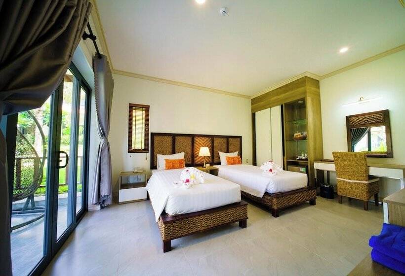 Blooming Lotus Resort