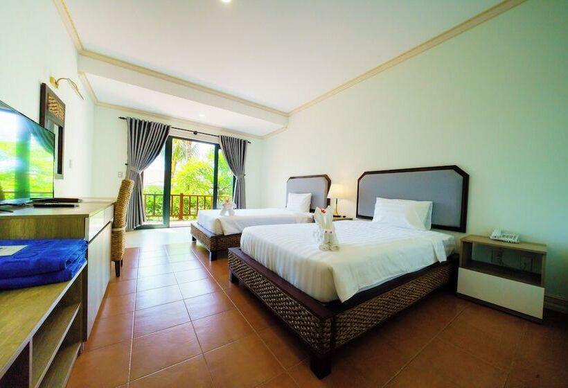 Blooming Lotus Resort