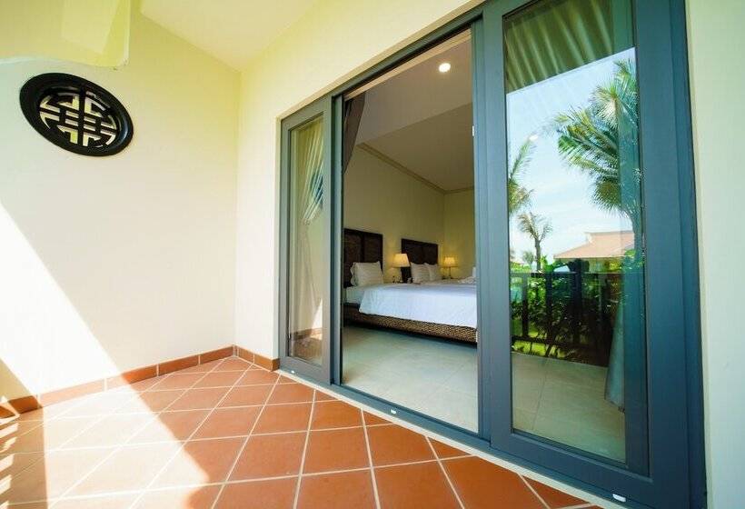 Blooming Lotus Resort