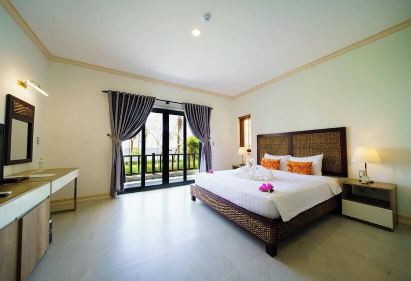 Blooming Lotus Resort