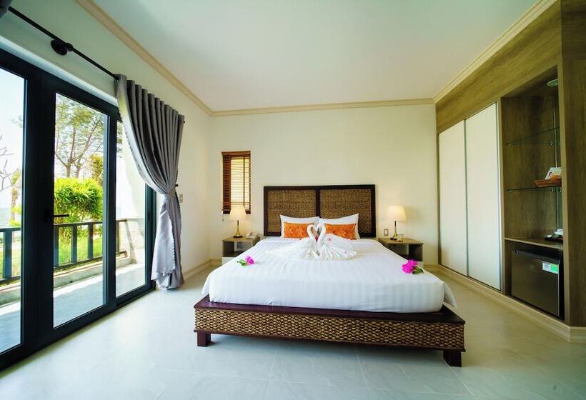 Blooming Lotus Resort