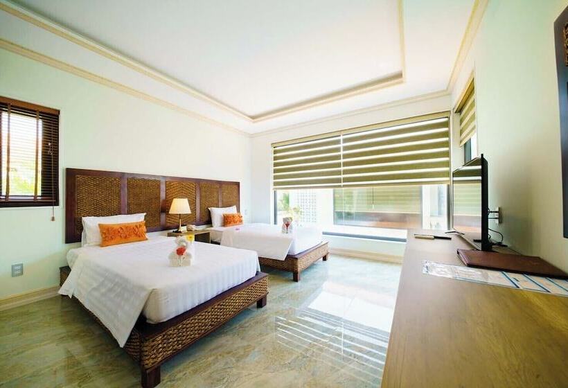 Blooming Lotus Resort