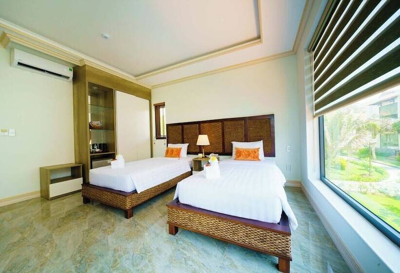 Blooming Lotus Resort