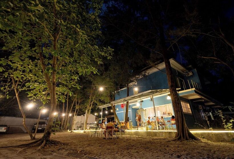 Mosaic Liwliwa Hotel Near Beach