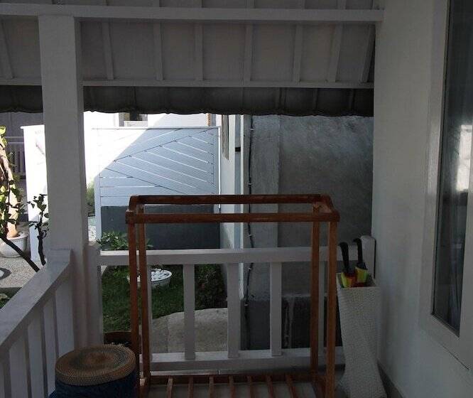 בית מלון כפרי New Balengkudua