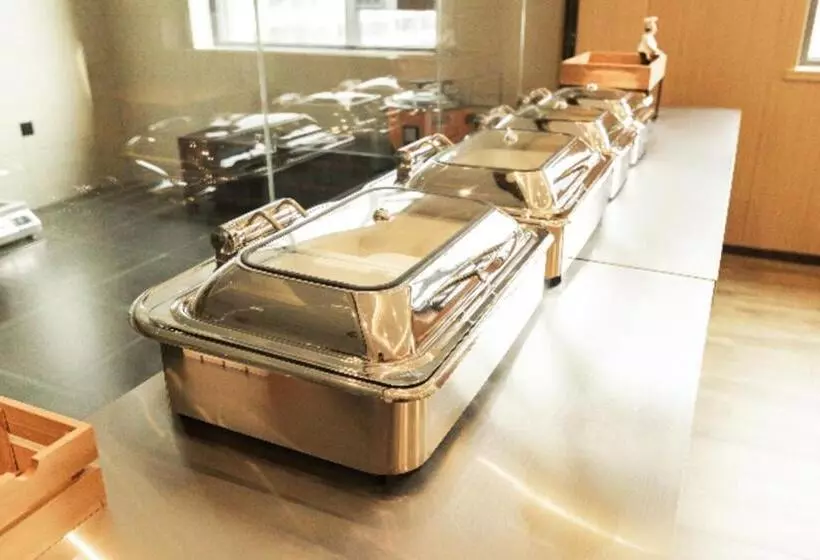 Hotelli City Comfort Inn Luohe Huanghe Plaza