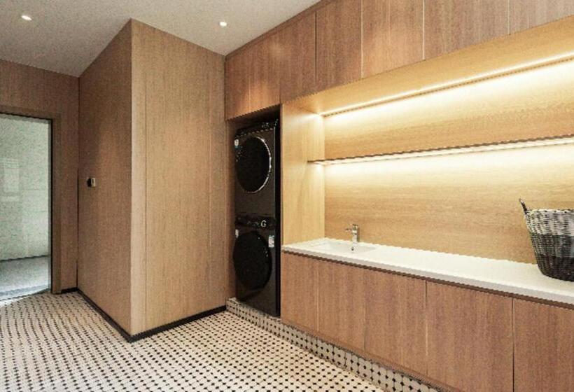 Отель City Comfort Inn Luohe Huanghe Plaza