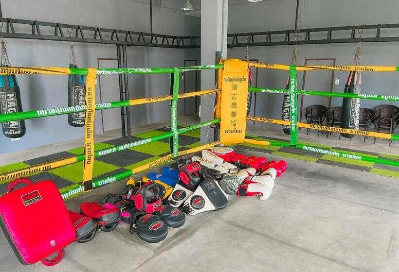 Szálloda Natthawan Pool Access