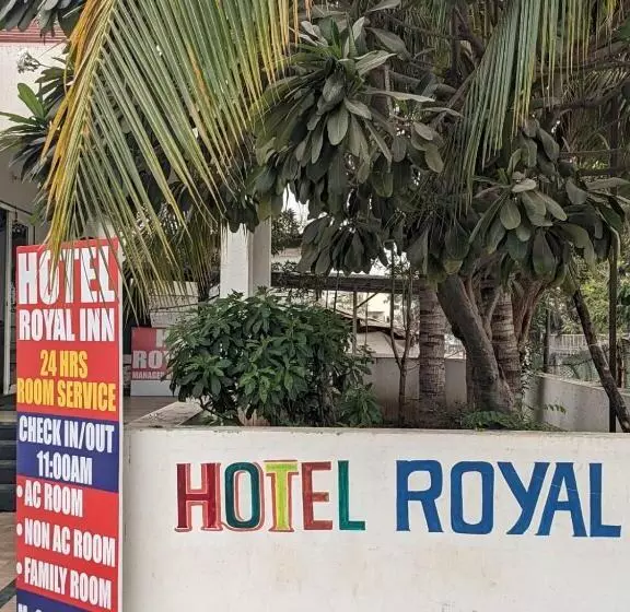 ホテル Royal Inn