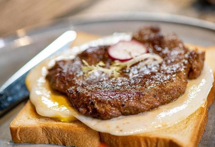 בית מלון כפרי Tomeet