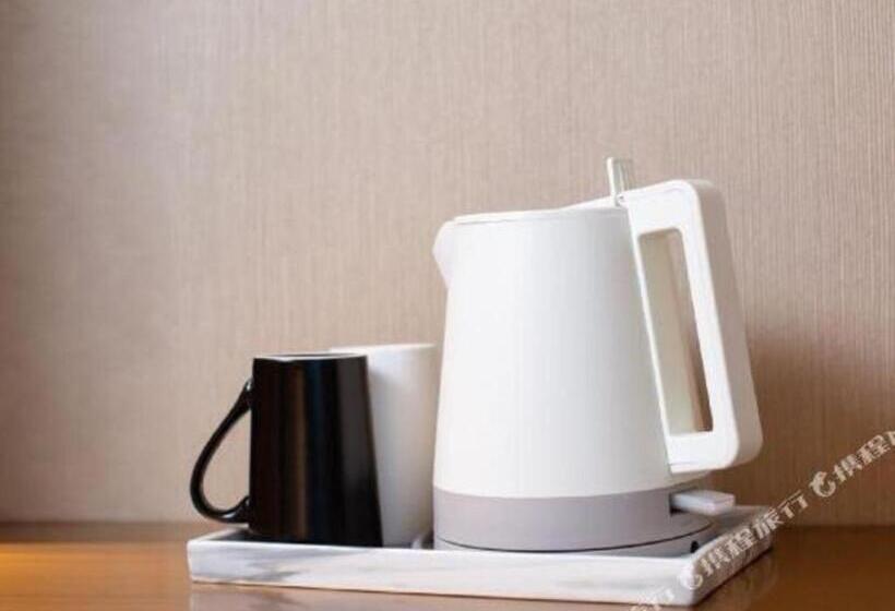 Zmax Hotels Shenzhen Lianhuacun Metro Station