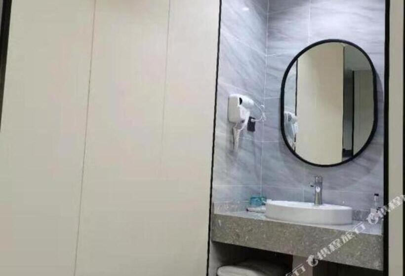 Borrman Hotel Ji An Railway Station Jinggangshan University