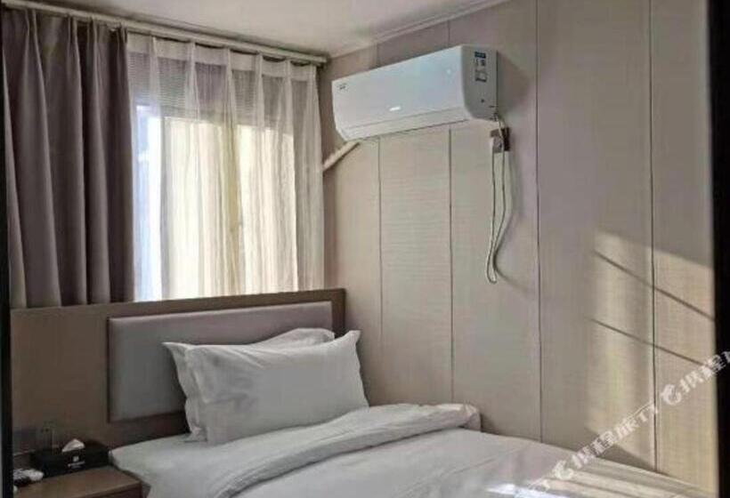 Borrman Hotel Ji An Railway Station Jinggangshan University