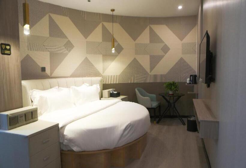 Borrman Hotel Pingyi Beifang Shicaicheng Mingde Road