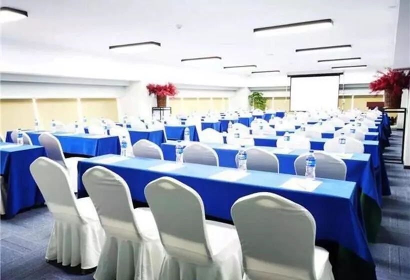 E Cheng Hotel Dali High Speed Railway Station Erhai Lake