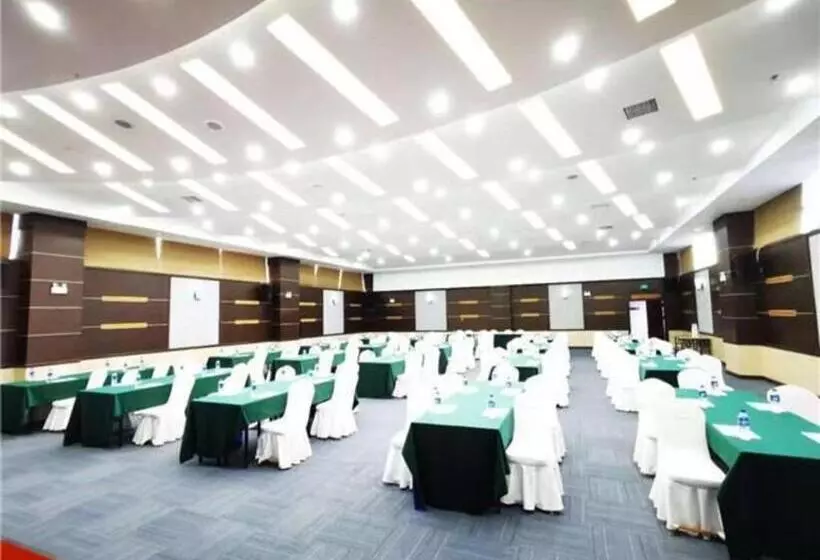 E Cheng Hotel Dali High Speed Railway Station Erhai Lake