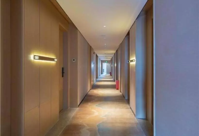 E Cheng Hotel Dali High Speed Railway Station Erhai Lake