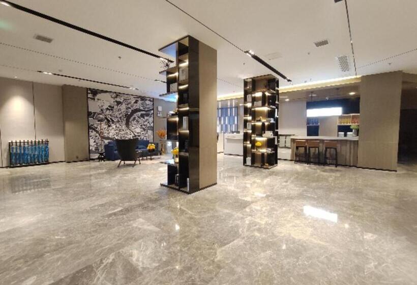 Echarm Hotel Fengcheng Fengshui Lake