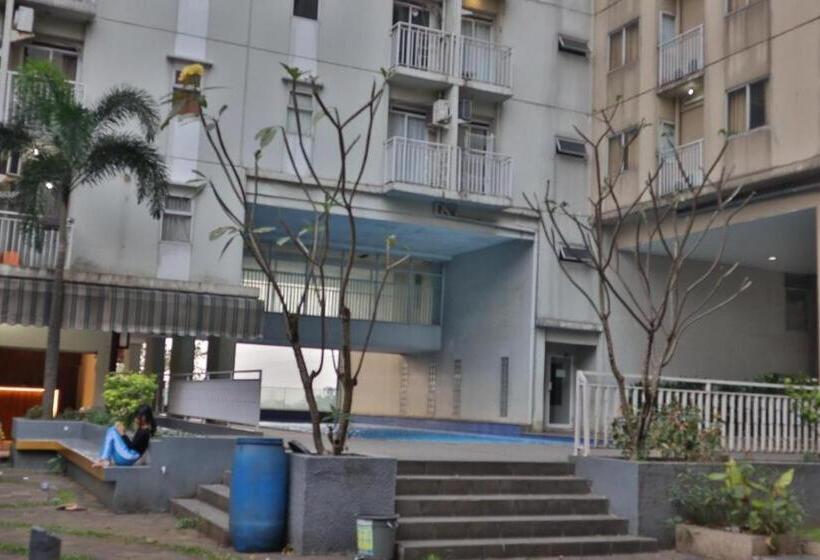 Otel Buka Room Apartemen Bogor Valley