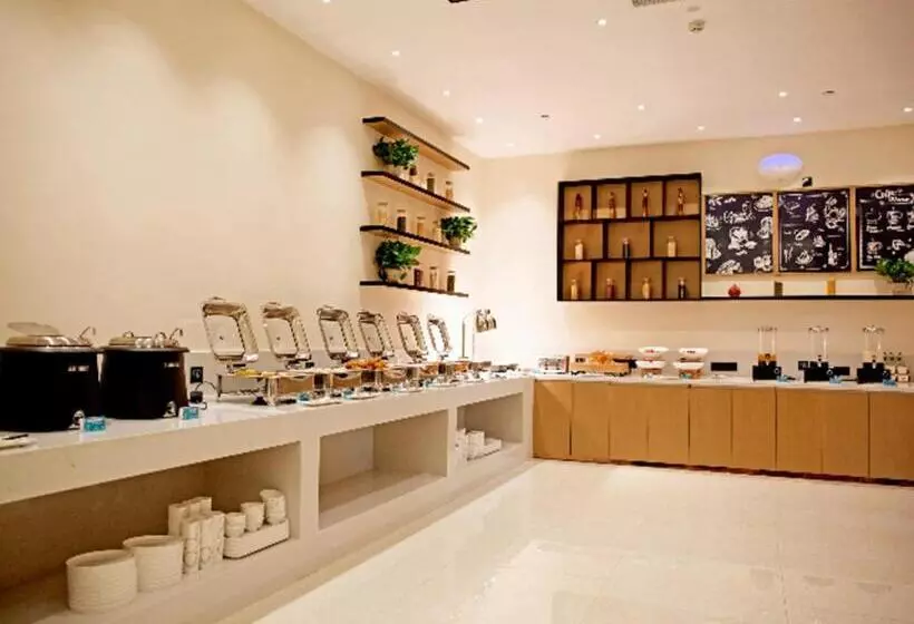 Hotelli City Comfort Inn Ezhou Huahu Airport High Speed Railway Station