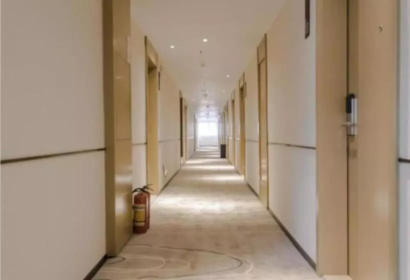 Hotelli City Comfort Inn Foshan Shunde Longjiang Material City Bus Station