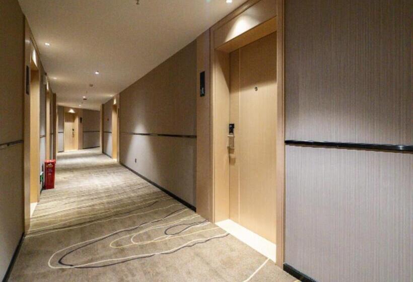 Hotel City Comfort Inn Wuhan Changfu People S Auto City