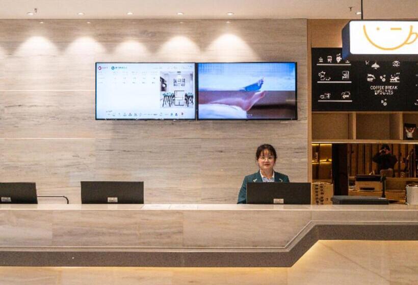 Hotel City Comfort Inn Wuhan Changfu People S Auto City