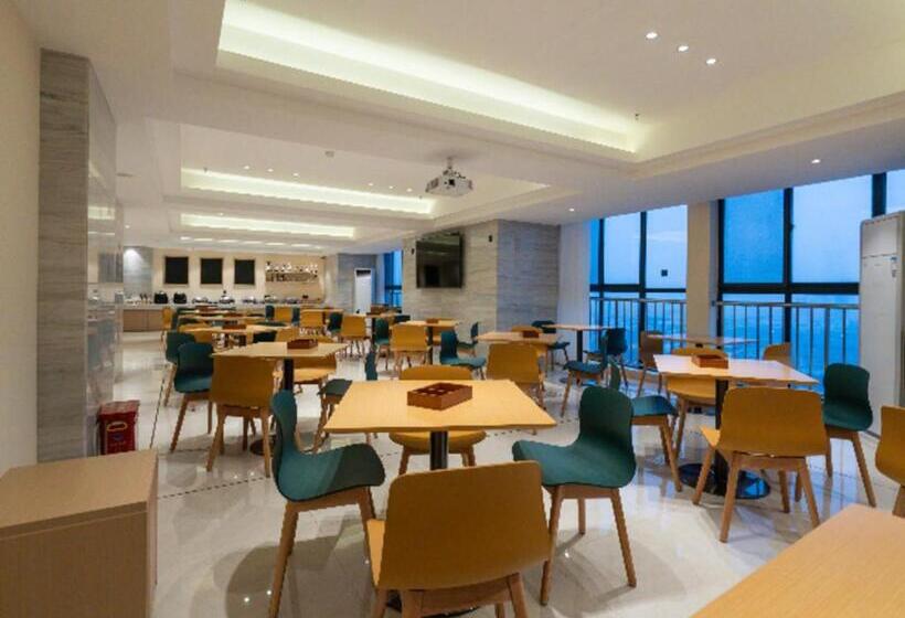 Hotel City Comfort Inn Wuhan Changfu People S Auto City