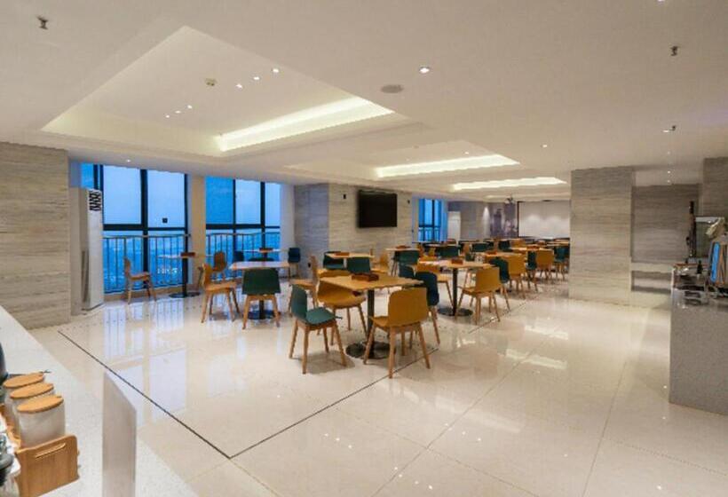 Hotel City Comfort Inn Wuhan Changfu People S Auto City