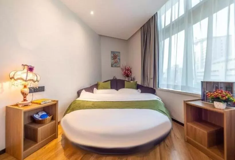 ホテル Greentree Inn Express Lanzhou West Passenger Station Lanzhou Center