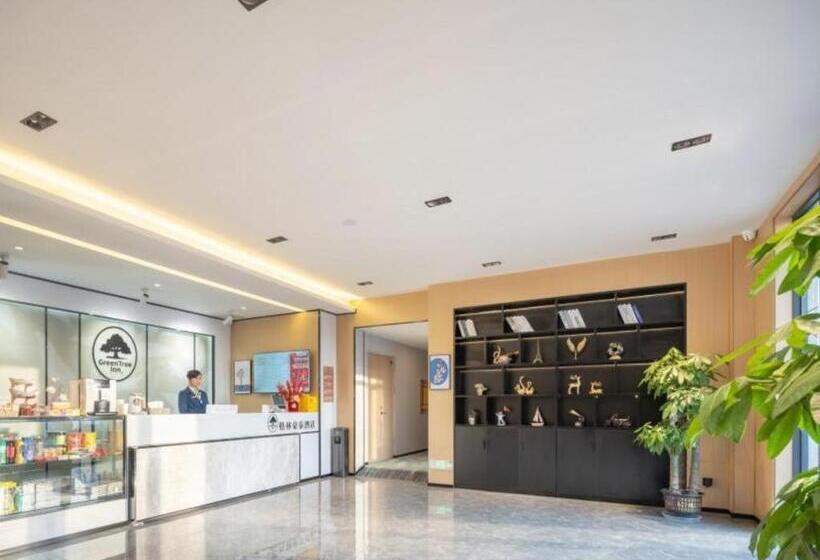 בית מלון כפרי Greentree Inn Express Qingdao Jiaodong International Airport